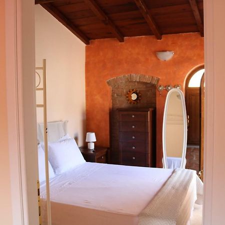 Casa Vacanze Elena Rometta Dış mekan fotoğraf