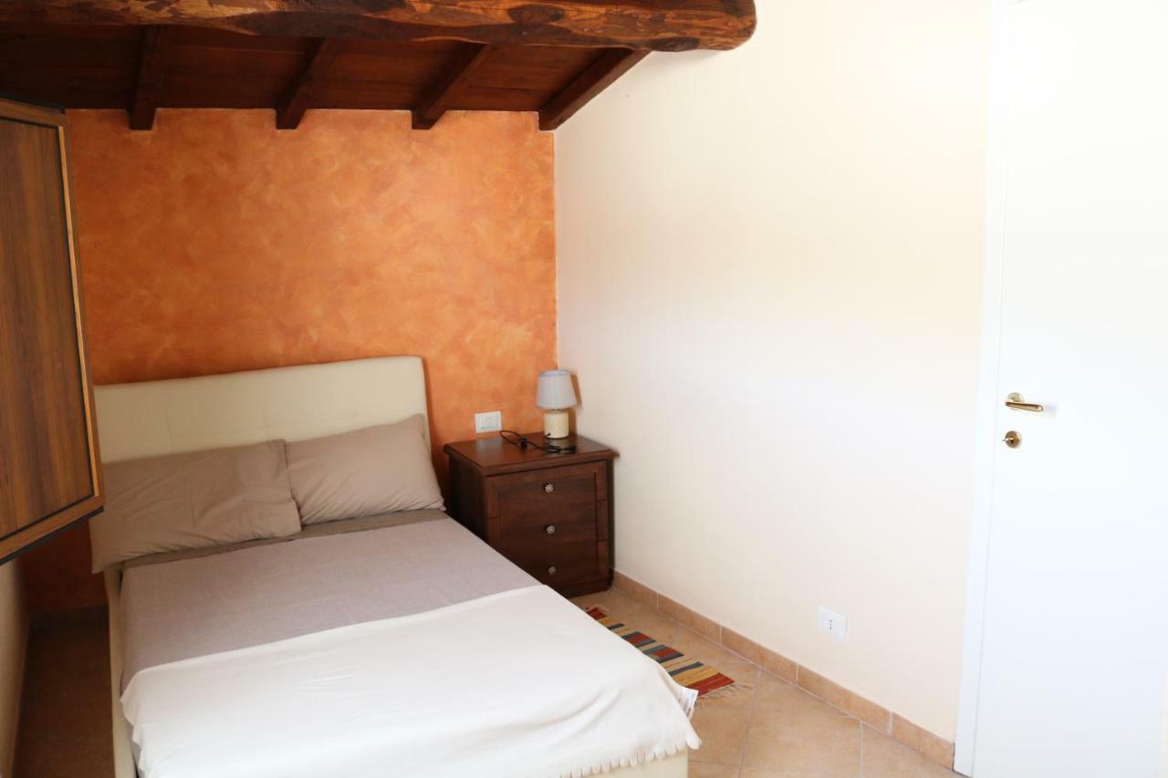 Casa Vacanze Elena Rometta Dış mekan fotoğraf