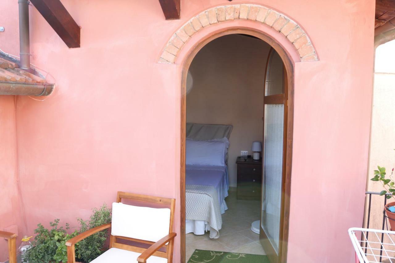 Casa Vacanze Elena Rometta Dış mekan fotoğraf