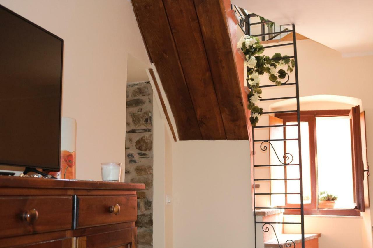 Casa Vacanze Elena Rometta Dış mekan fotoğraf